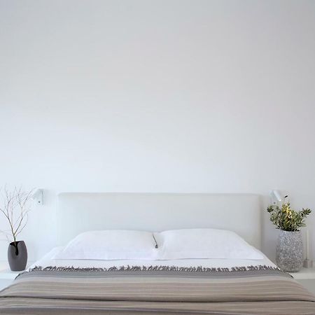 May Seven Suites - Adults Only 메갈로호리 외부 사진